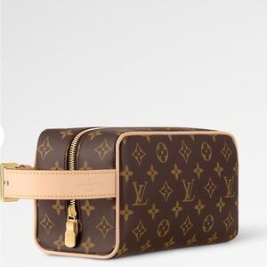 NWT Louis Vuitton Monogram Toiletry /Locker Dopp Kit